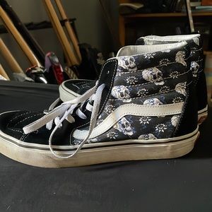 skull print vans sk8 hi